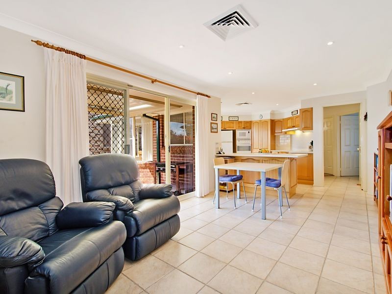 5 Treetops Rd, Cherrybrook NSW 2126