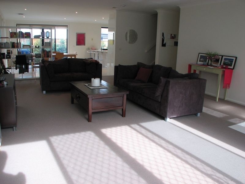 22 San Giorgio Cct, Castle Hill NSW 2154