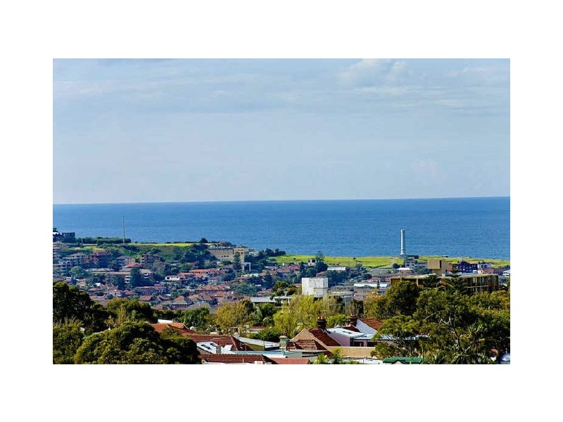 2A Hollywood Avenue, Bondi Junction NSW 2022