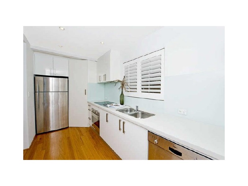 2/18 Brook Street, Coogee NSW 2034