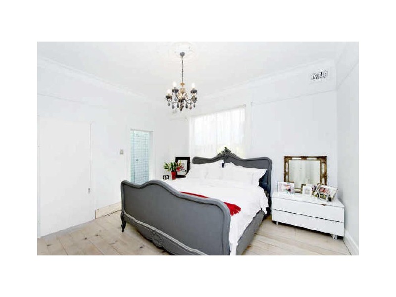 24 Denham Street, Bondi Beach NSW 2026