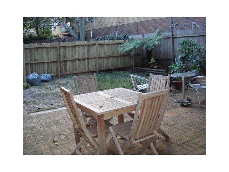 8 Warners Avenue, Bondi NSW 2026