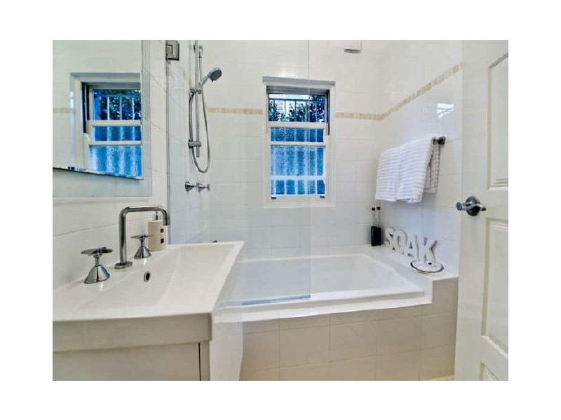 2/11 Botany Street, Bondi Junction NSW 2022