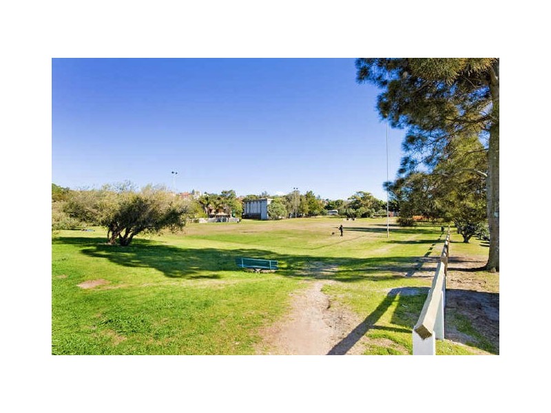 18 Warners Avenue, North Bondi NSW 2026