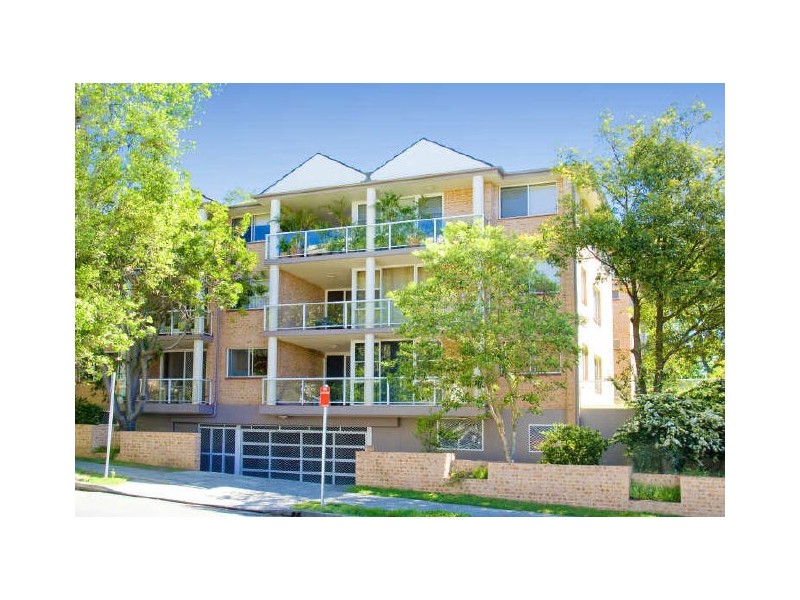 2/23-25 Penkivil Street, Bondi NSW 2026