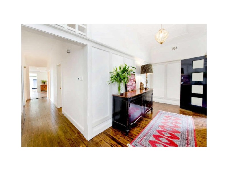 156 Carrington Road, Coogee NSW 2034