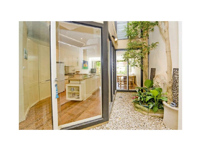 54 Ruthven Street, Bondi Junction NSW 2022