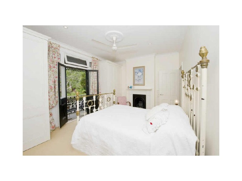 54 Ruthven Street, Bondi Junction NSW 2022