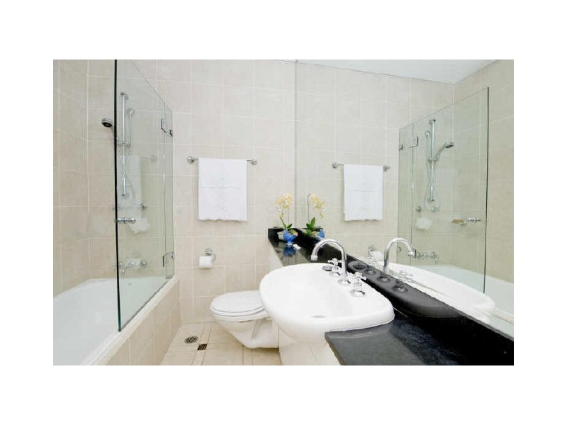 54 Ruthven Street, Bondi Junction NSW 2022