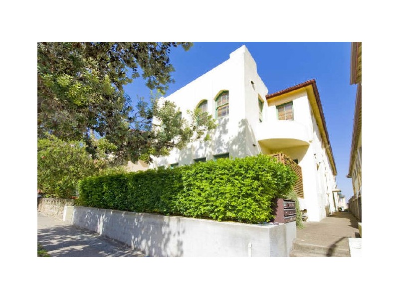 1/131 Hastings Parade, North Bondi NSW 2026