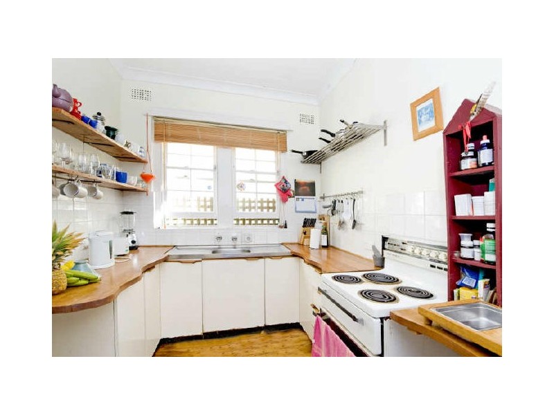 1/131 Hastings Parade, North Bondi NSW 2026