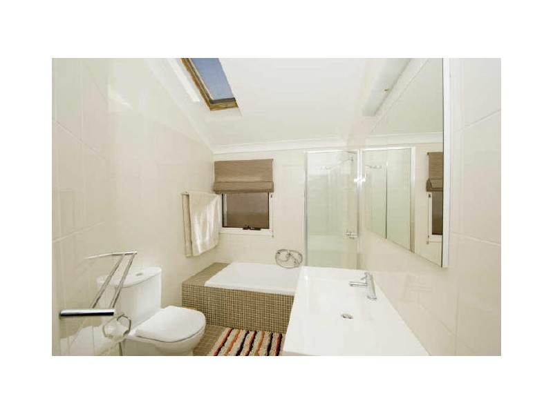 80 Glenayr Avenue, Bondi Beach NSW 2026