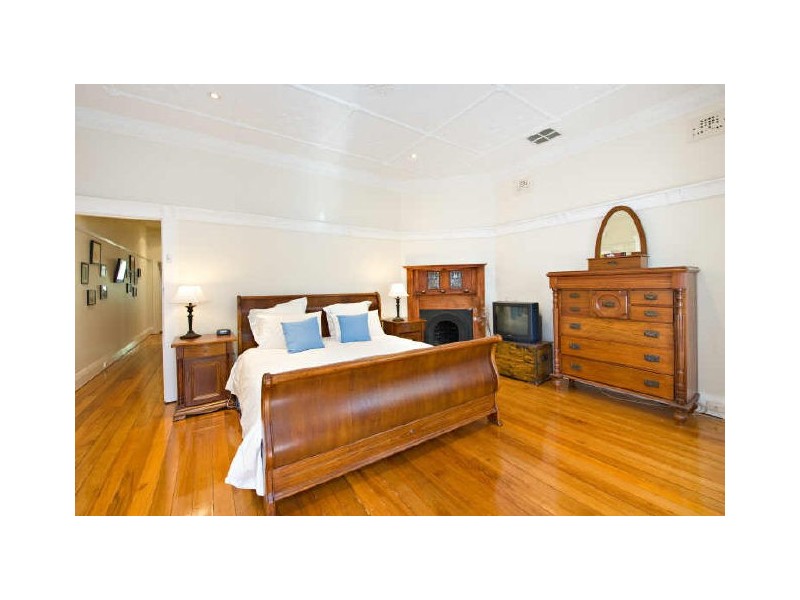 240 Clovelly Road, Coogee NSW 2034