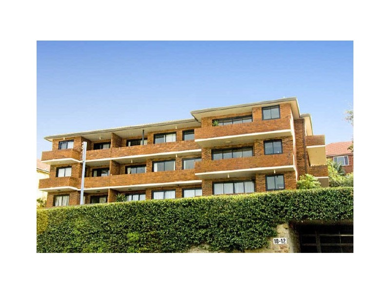 14/10-12 Fletcher Street, Tamarama NSW 2026