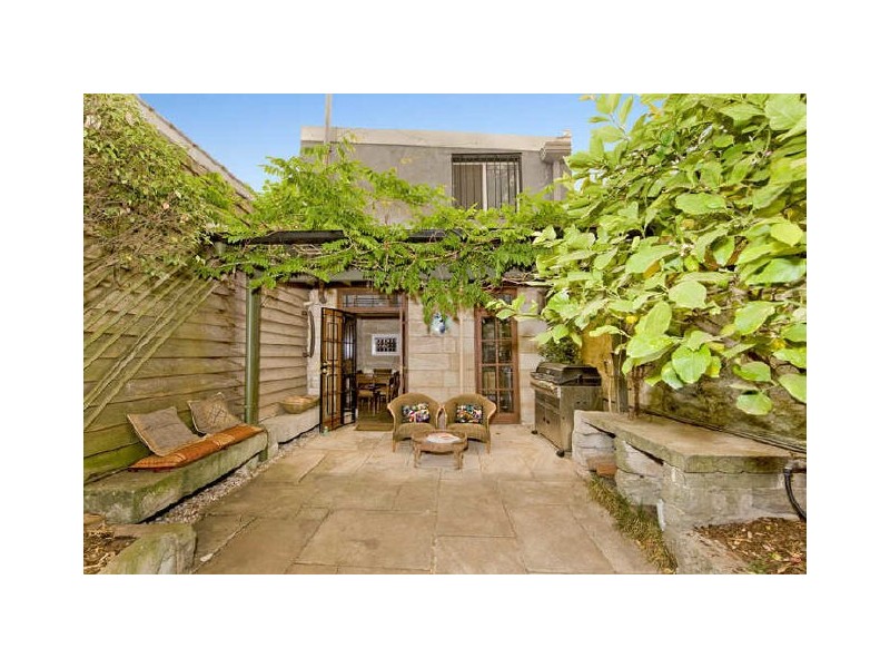 11 Blenheim Street, Queens Park NSW 2022