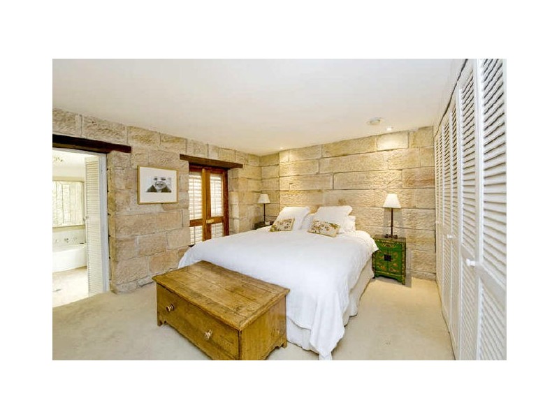 11 Blenheim Street, Queens Park NSW 2022