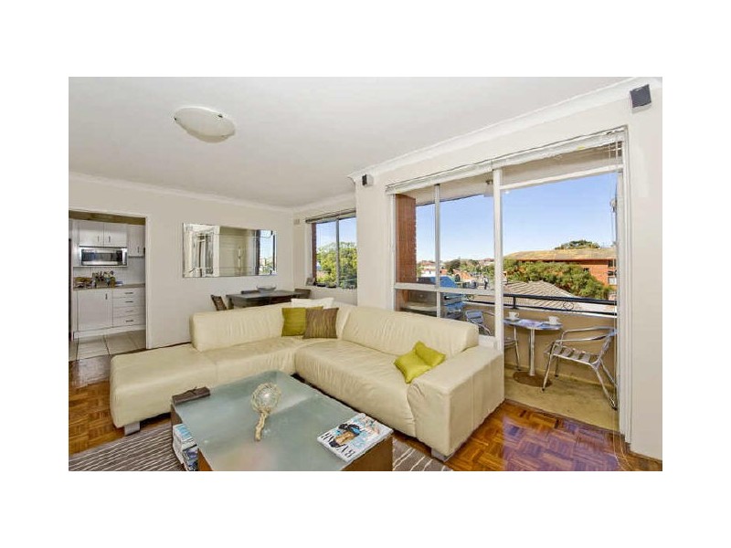 8/69 Albion Street, Waverley NSW 2024