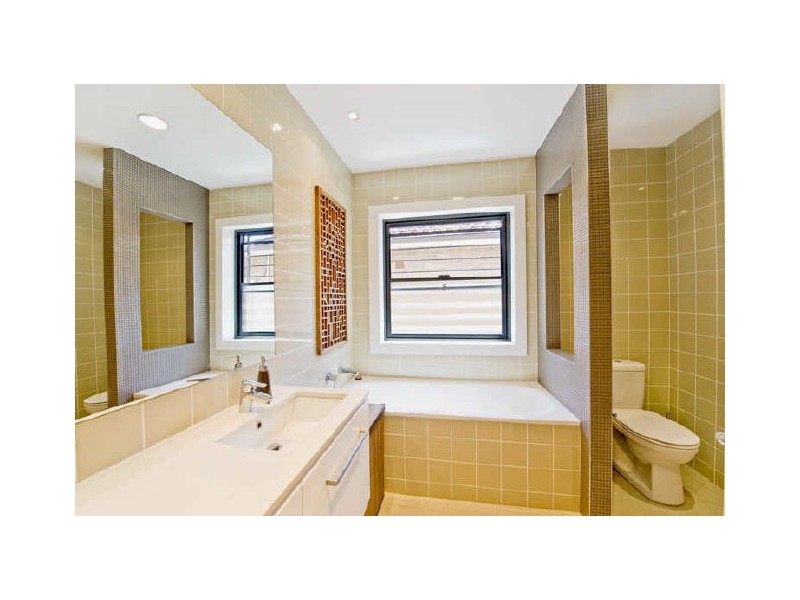 47 Hollywood Avenue, Bondi Junction NSW 2022