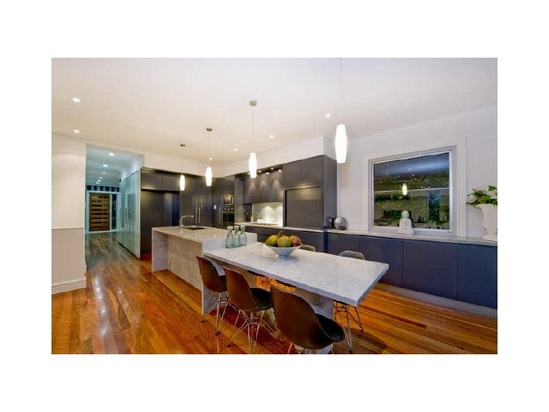 307 Alison Road, Coogee NSW 2034
