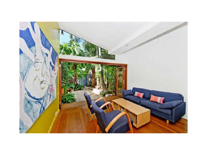 96 Mill Hill Road, Bondi Junction NSW 2022
