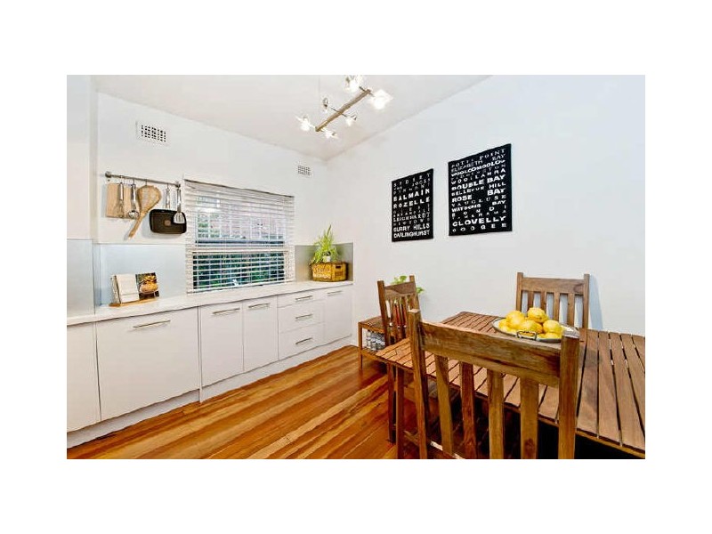 2/11 Botany Street, Bondi Junction NSW 2022