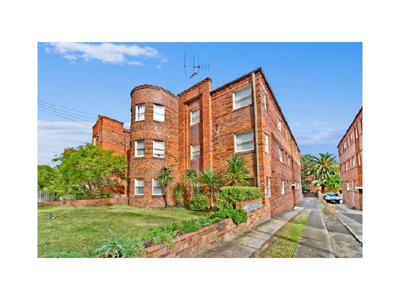 2/11 Botany Street, Bondi Junction NSW 2022
