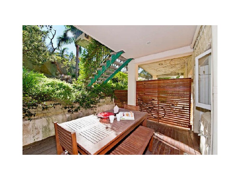 1/9 Wonderland Avenue, Tamarama NSW 2026