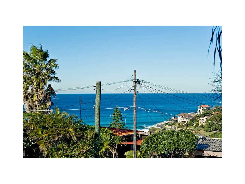 1/9 Wonderland Avenue, Tamarama NSW 2026