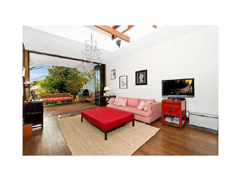 111 Newland Street, Queens Park NSW 2022