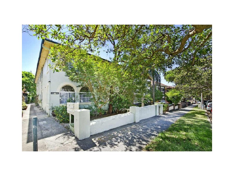 2/23a Bennett Street, Bondi NSW 2026