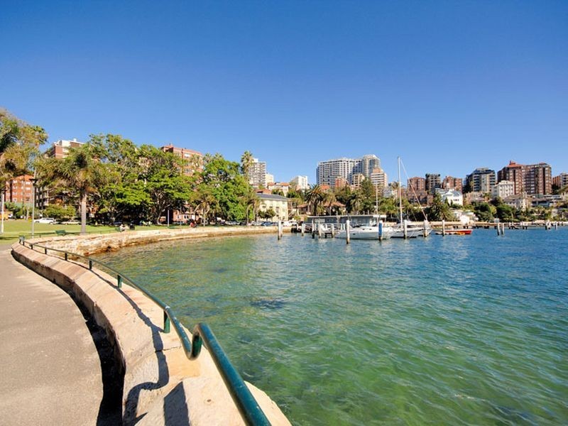 2/94 Elizabeth Bay Road, Elizabeth Bay NSW 2011