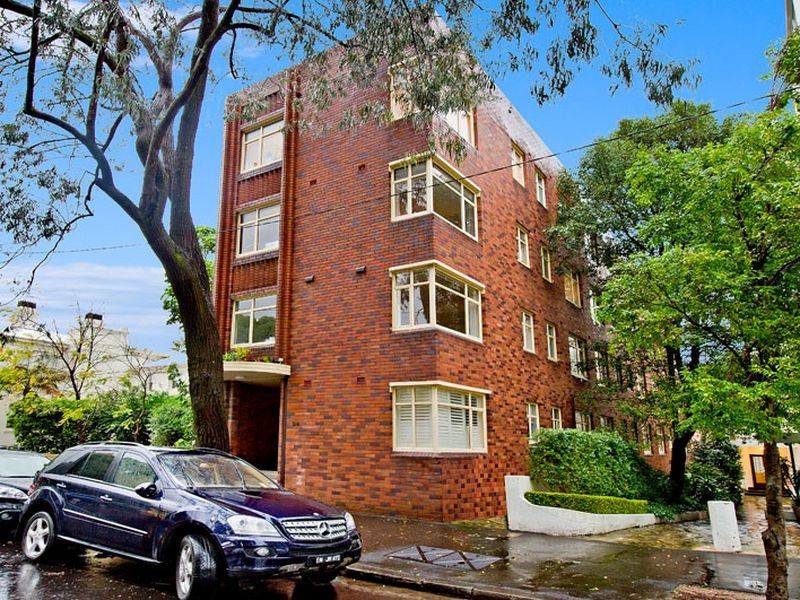 2/94 Elizabeth Bay Road, Elizabeth Bay NSW 2011