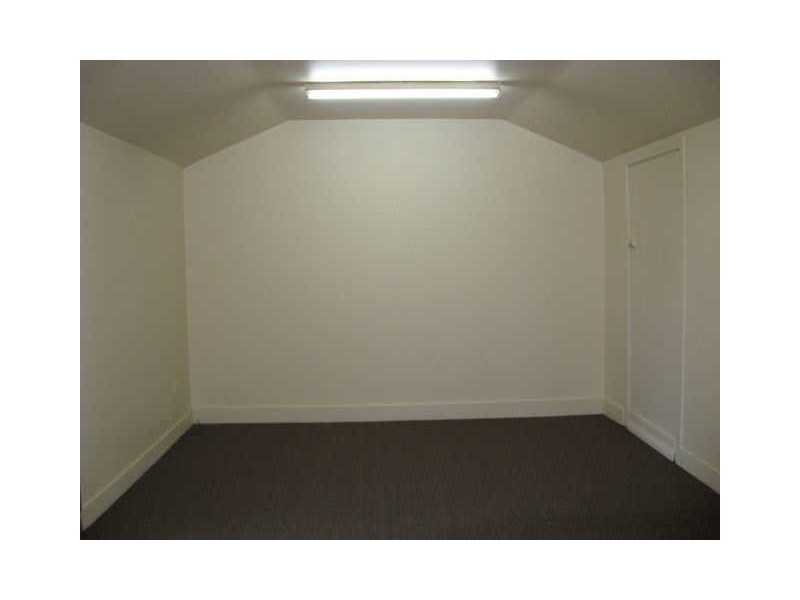 Cabin/131 Barrenjoey Rd, Ettalong Beach NSW 2257