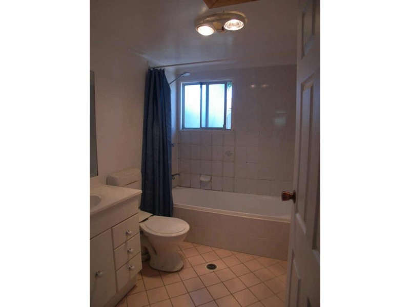 Cabin 11 Murray Street, Booker Bay NSW 2257