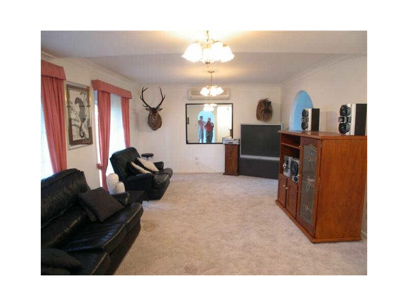 6 Northumberland Close, Umina Beach NSW 2257