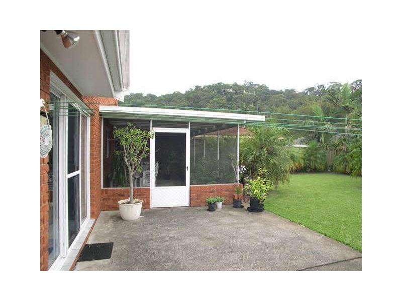 6 Northumberland Close, Umina Beach NSW 2257