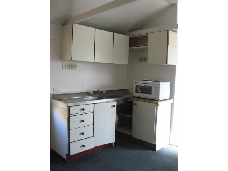 Cabin 82 Beach Street, Ettalong Beach NSW 2257