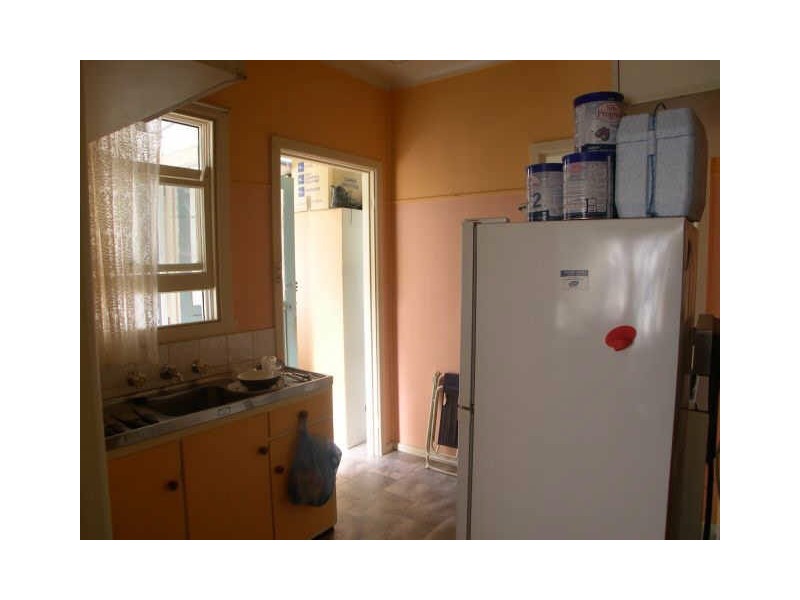 94 McMasters Rd, Woy Woy NSW 2256
