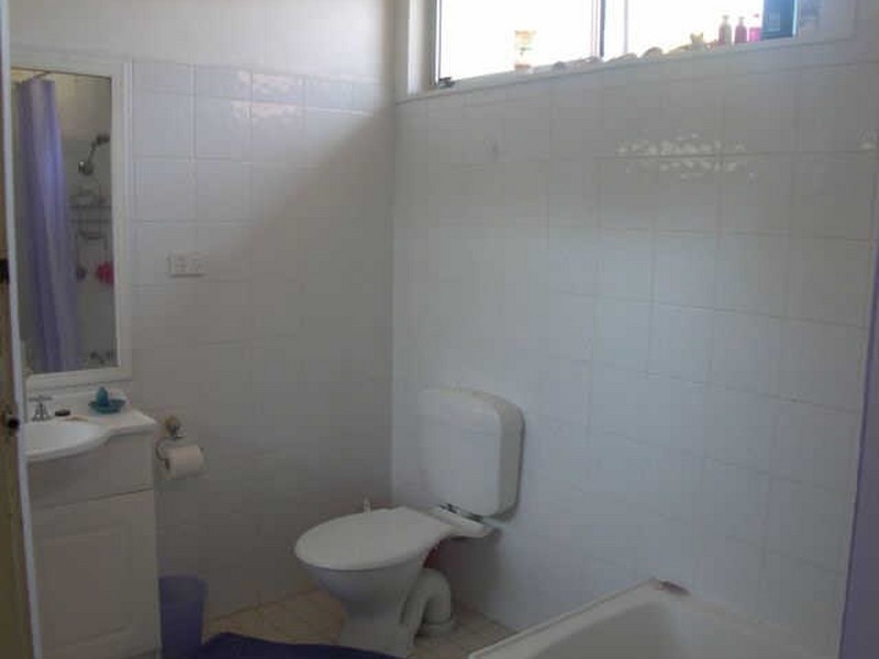 127 & 129 Barrenjoey Rd, Ettalong Beach NSW 2257