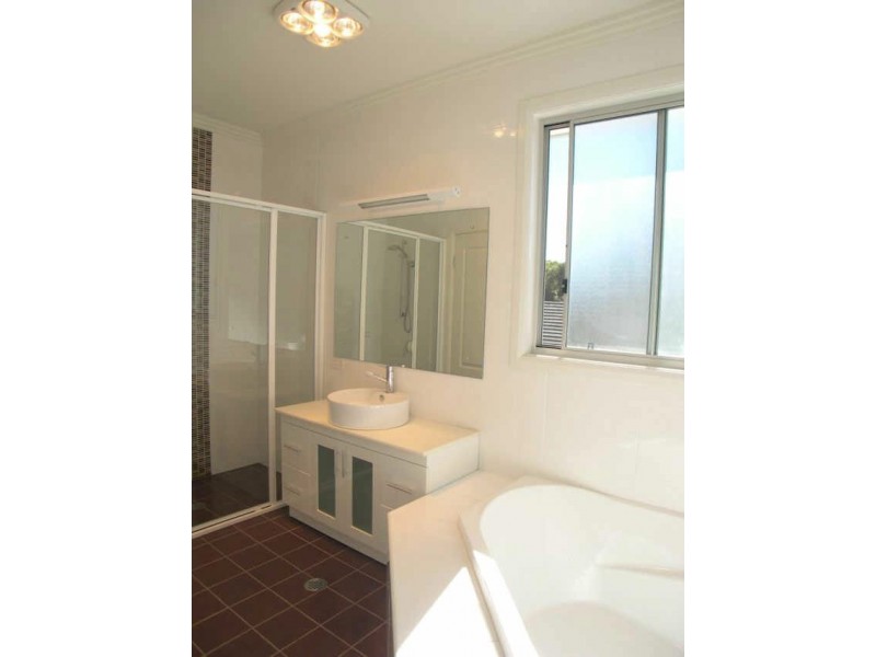 1/8 Davis St, Booker Bay NSW 2257