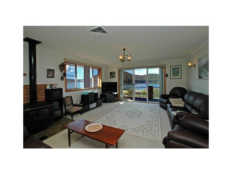 111/ The Esplanade, Ettalong Beach NSW 2257