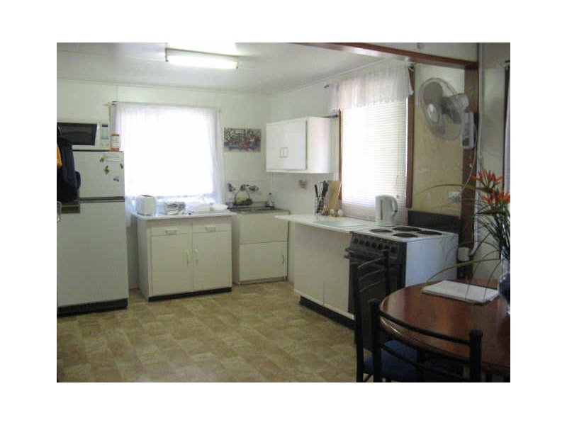 26A Oxford St, Umina Beach NSW 2257