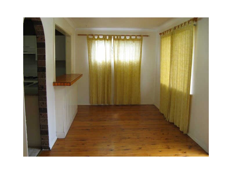 15 Australia Ave, Umina Beach NSW 2257