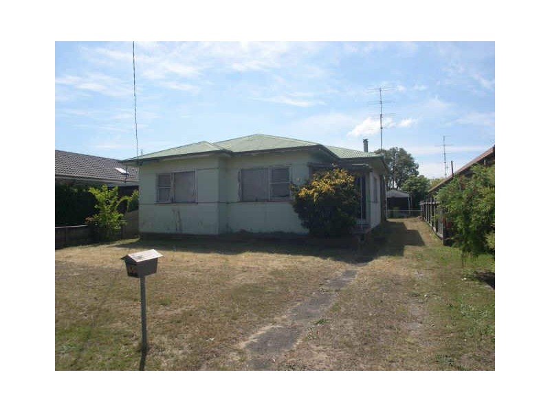 55 Cambridge St, Umina Beach NSW 2257