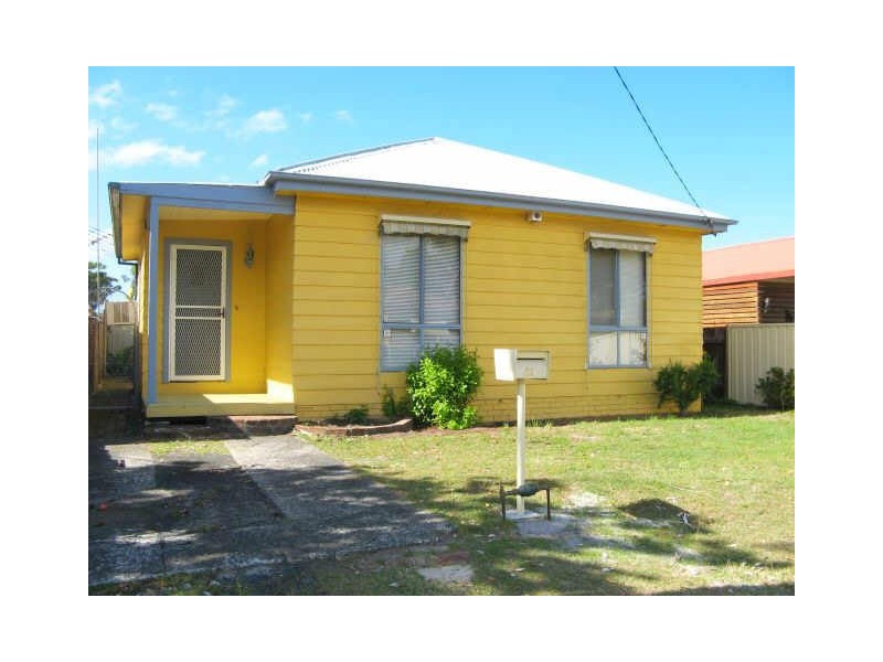 58 Barrenjoey Rd, Ettalong Beach NSW 2257