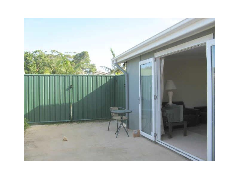 Cabin/32 Uligandi St, Ettalong Beach NSW 2257