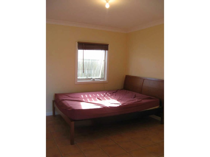 Cabin/32 Uligandi St, Ettalong Beach NSW 2257