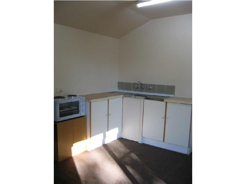 Cab 131 Barrenjoey Rd, Ettalong Beach NSW 2257
