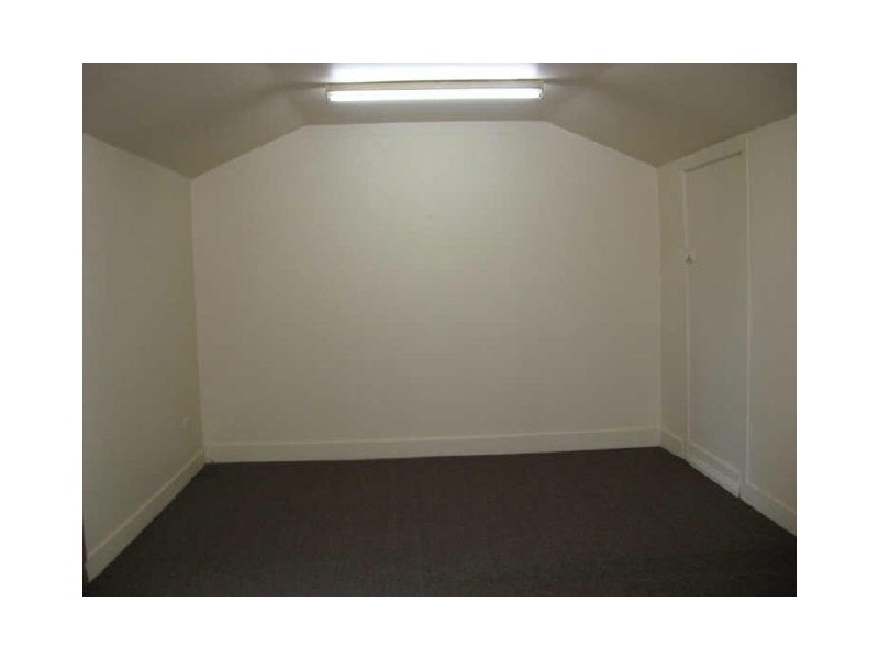 Cab 131 Barrenjoey Rd, Ettalong Beach NSW 2257