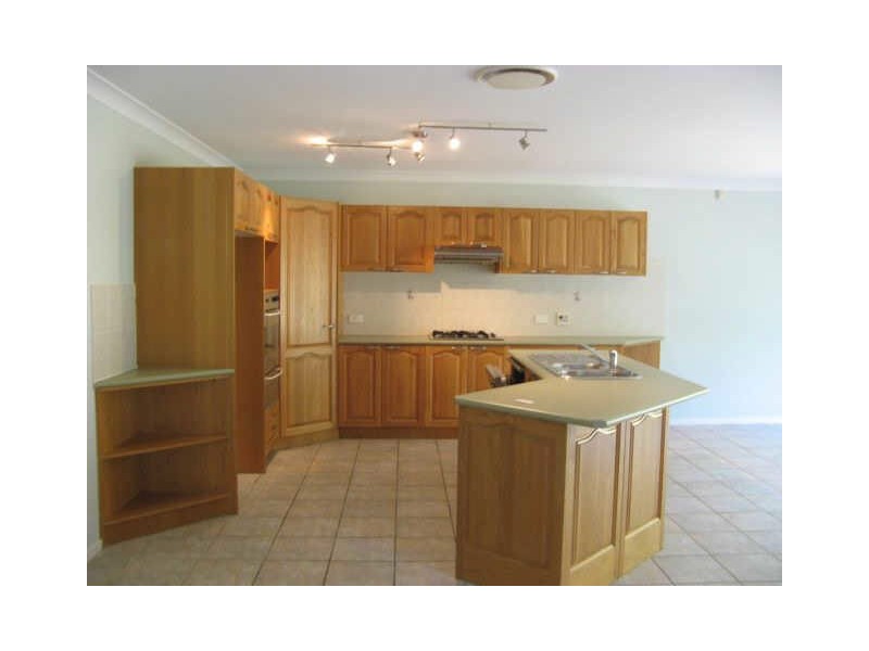 16 Burdett Pl, Umina Beach NSW 2257